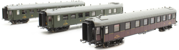 REE Modeles VB-264 - French PLM Coach Set of three OCEM RA (A3B5yfi 3475 / C4Dyi 12332 / C 9yfi 12107) PLM Era II